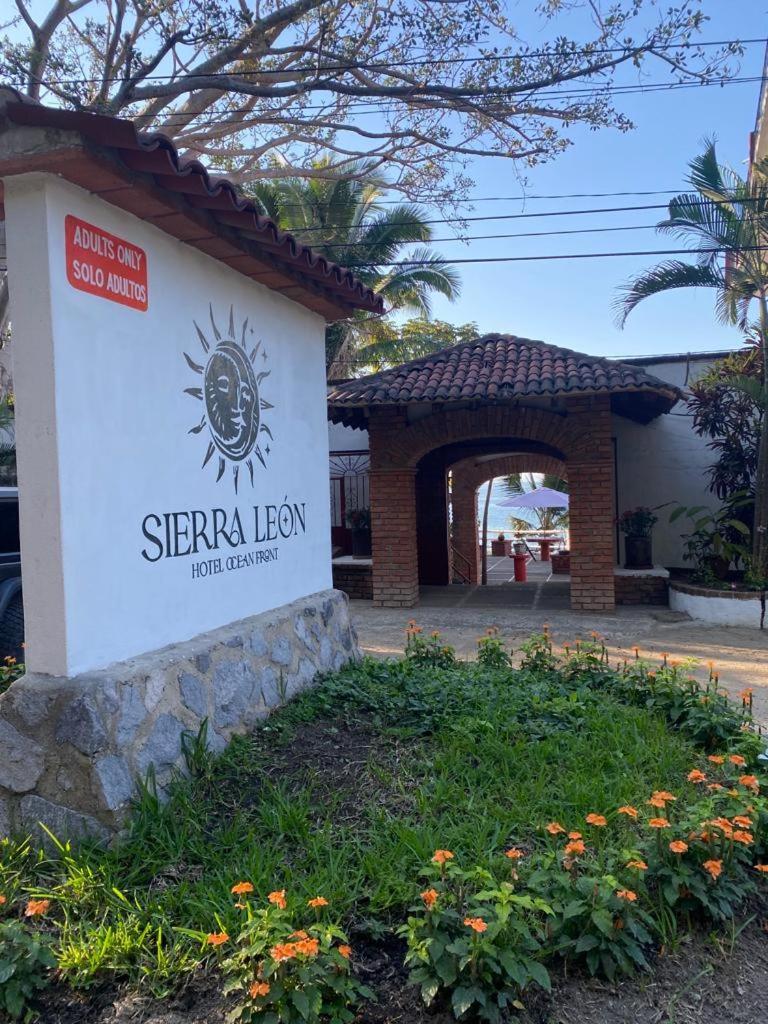Traditional Sierra Leon Oceanfront Rooms - Adults Only Puerto Vallarta Eksteriør bilde