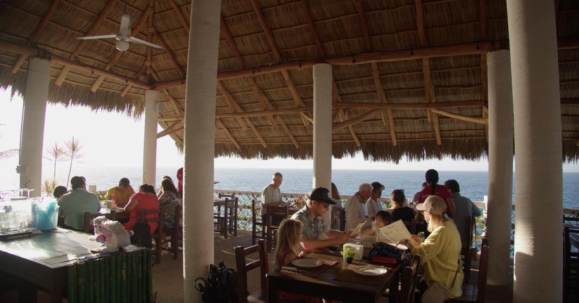 Traditional Sierra Leon Oceanfront Rooms - Adults Only Puerto Vallarta Eksteriør bilde