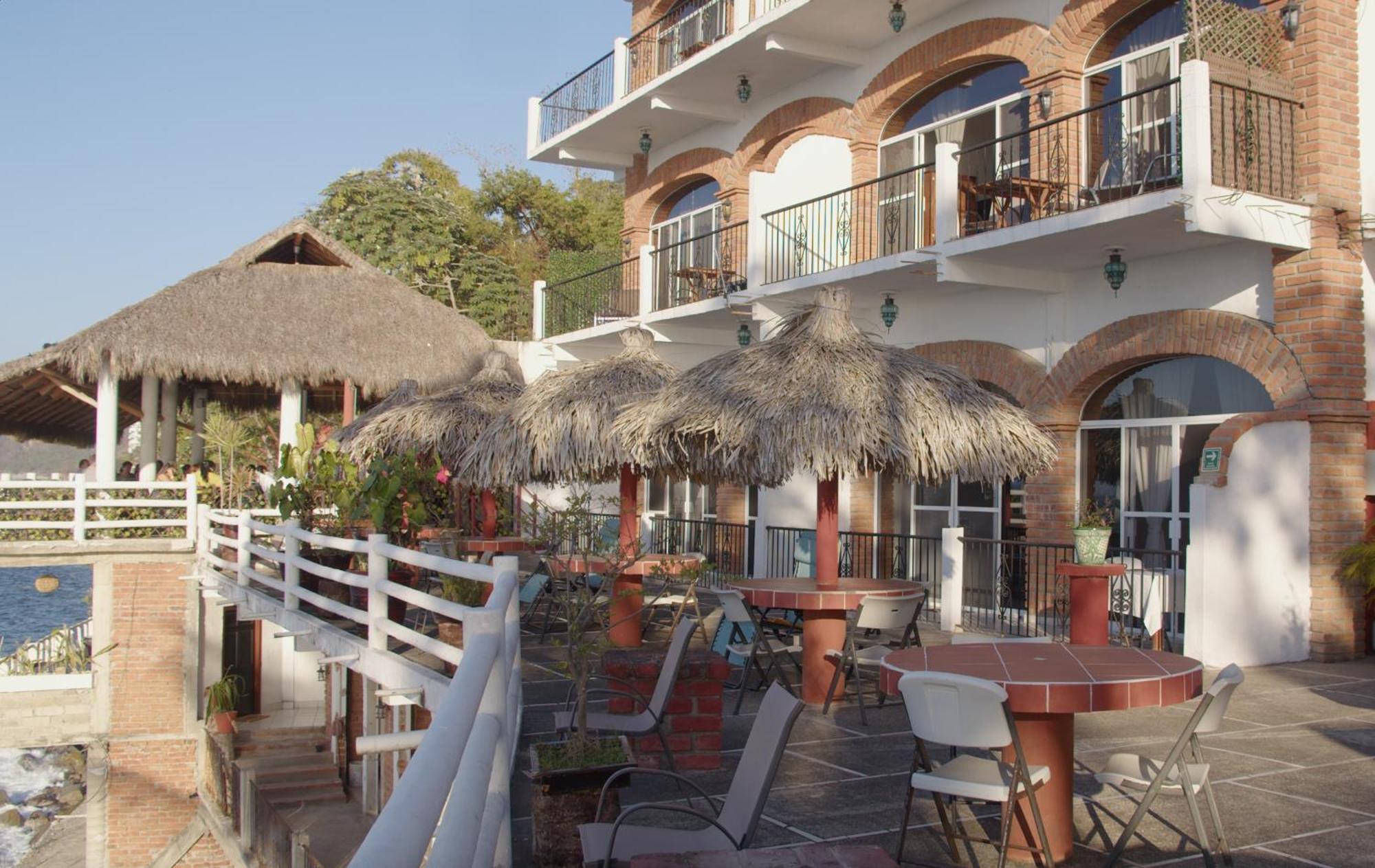 Traditional Sierra Leon Oceanfront Rooms - Adults Only Puerto Vallarta Eksteriør bilde