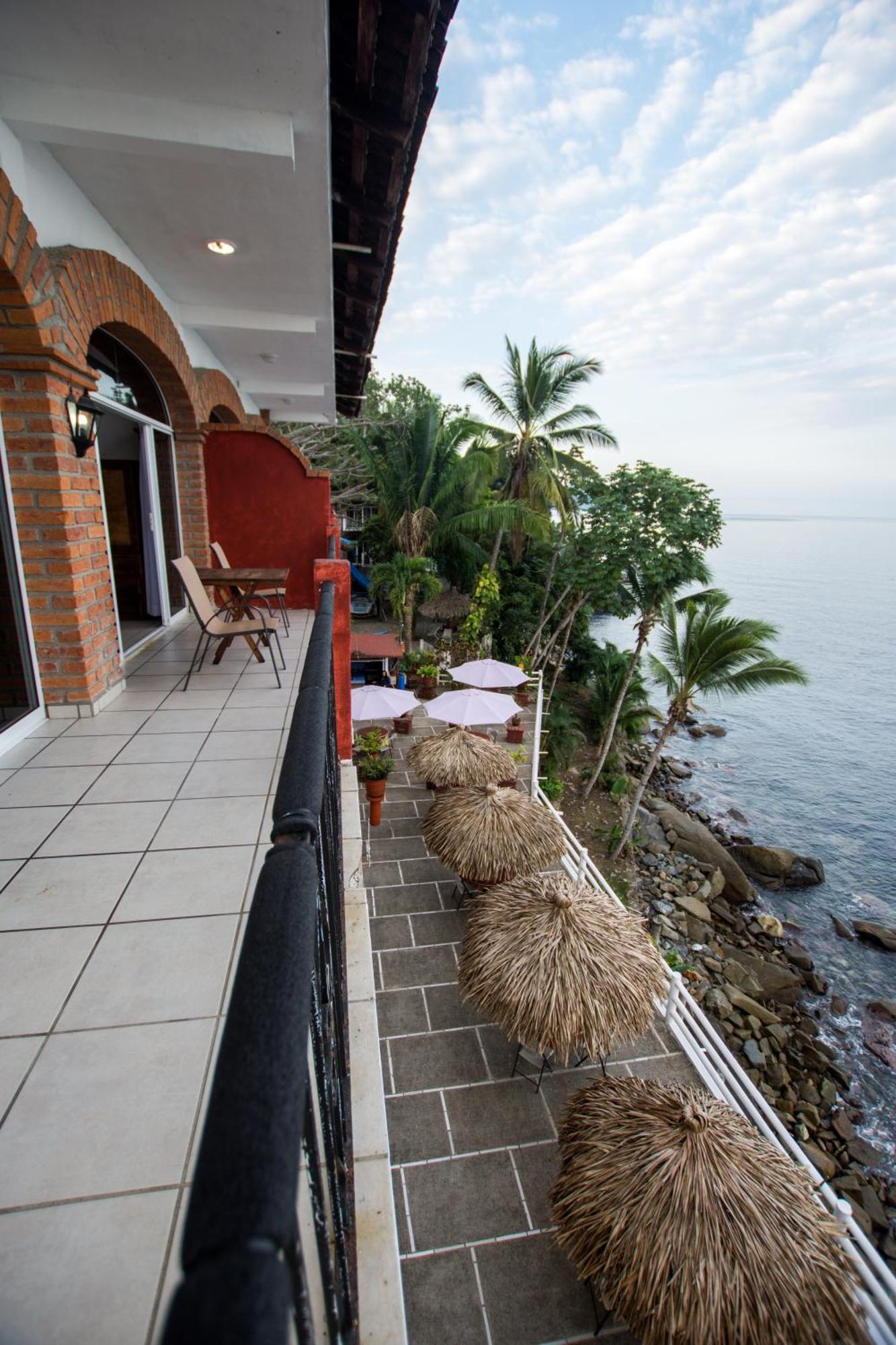 Traditional Sierra Leon Oceanfront Rooms - Adults Only Puerto Vallarta Eksteriør bilde